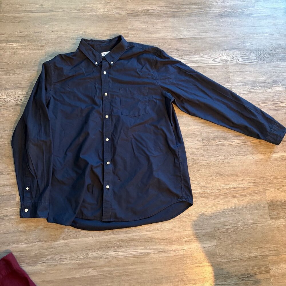 Men's GAP Button Down Shirt